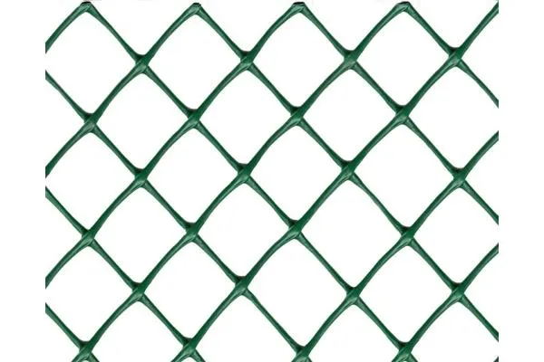 Решетка садовая облегченная в рулоне 1,5х25м , ячейка 70х70