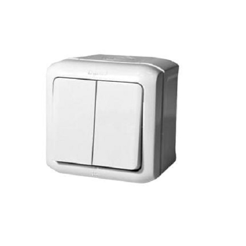 Выключатель проходной Legrand двухклавишный открытая установка полугерметический белый