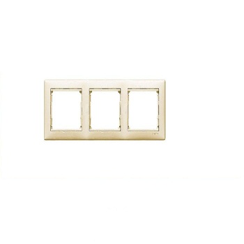 Рамка Legrand 3 поста скрытая установка крем