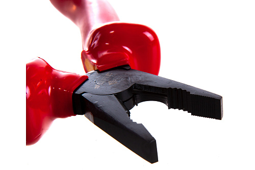 Плоскогубцы ЭЛЕКТРИК комбинированные диэлектрические высоковольтные 1000Вт