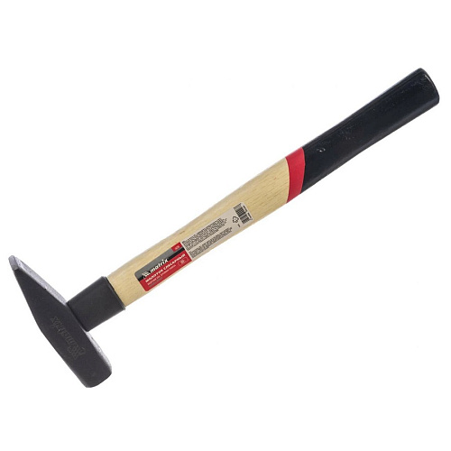 Молоток слесарный деревянная ручка 500гр MATRIX