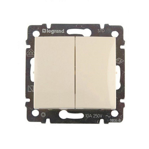 Выключатель Legrand двухклавишный скрытая установка крем