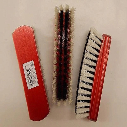 Щетка для одежды С-10 Щетка для одежды С-10