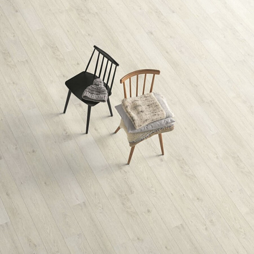 Ламинат Egger 4V Дуб Кортина белый 1292х192х8 (8) 33класс