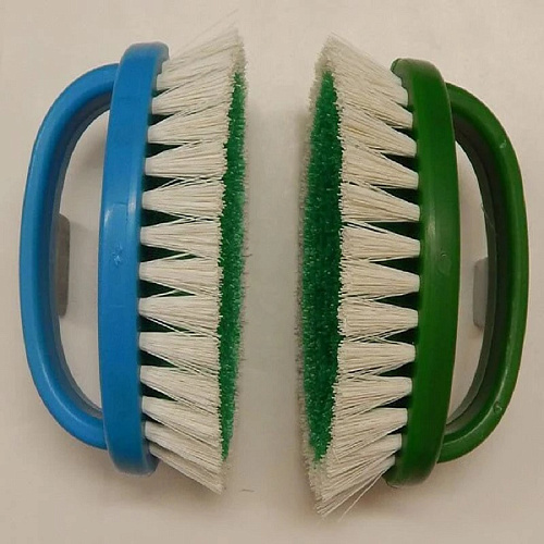 Щетка для чистки ванн и раковин С-62