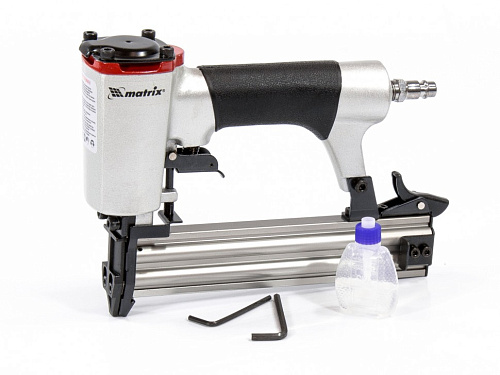 Нейлер пневматический для гвоздей от 10 до 32 мм MATRIX