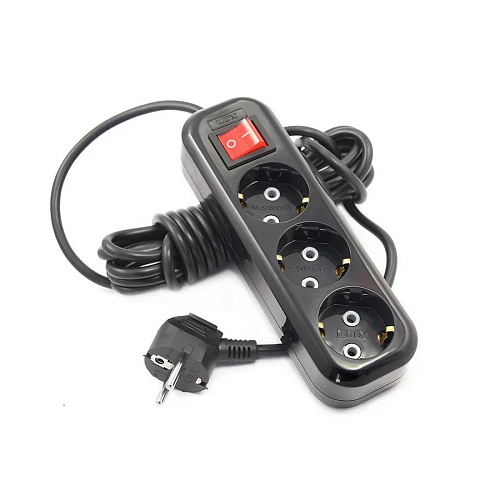 Удлинитель сетевой LUX У3-ЕВК-05 с выключателем трехместный 250В 16А 5м c заземлением черный